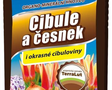 Organo-minerální hnojivo pro cibuli a česnek AGRO 1 l